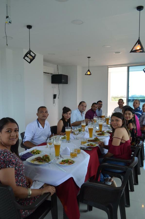 Hotel Ucla Center Valledupar Buitenkant foto